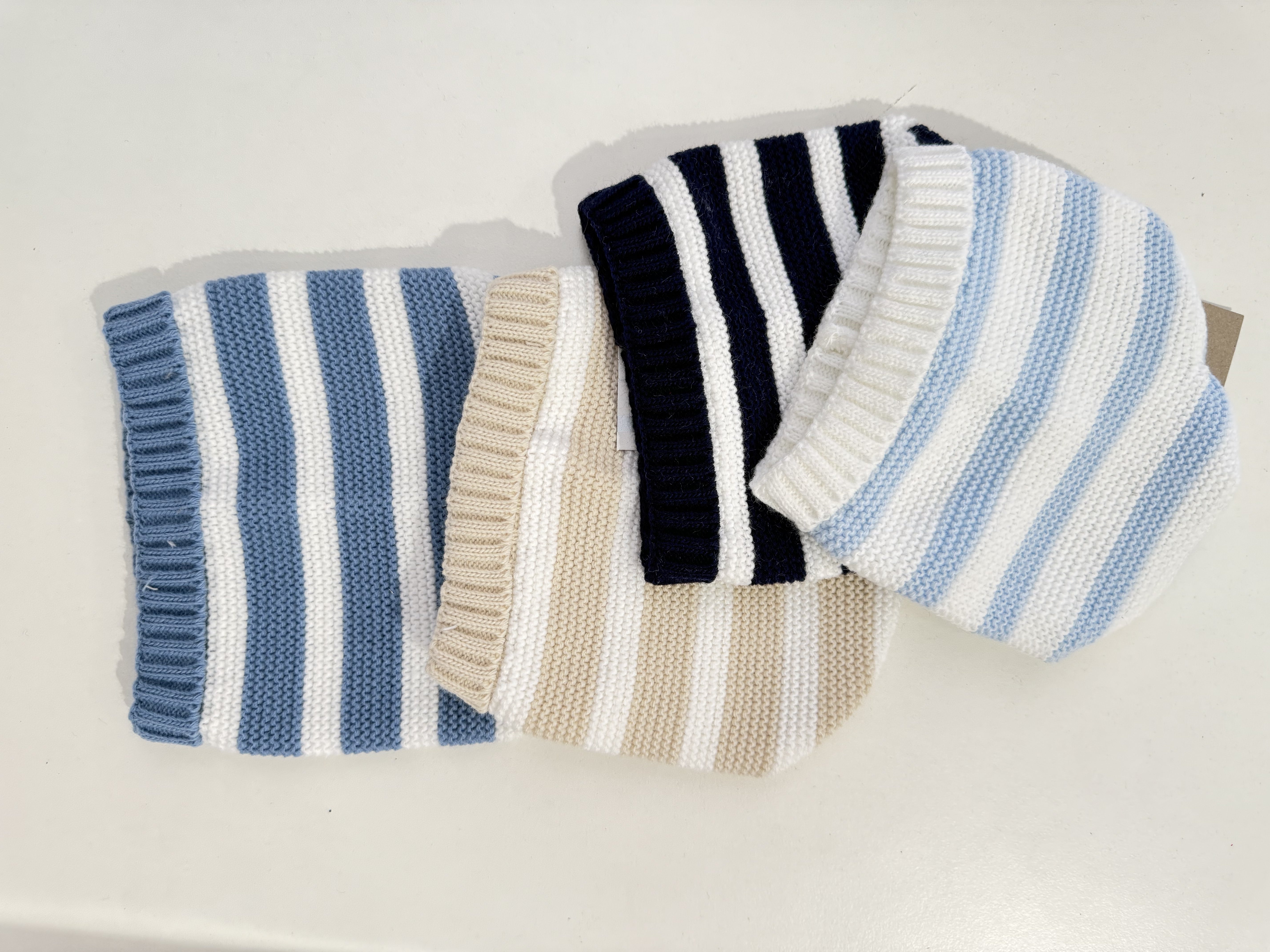 Bonnet tricot à rayures