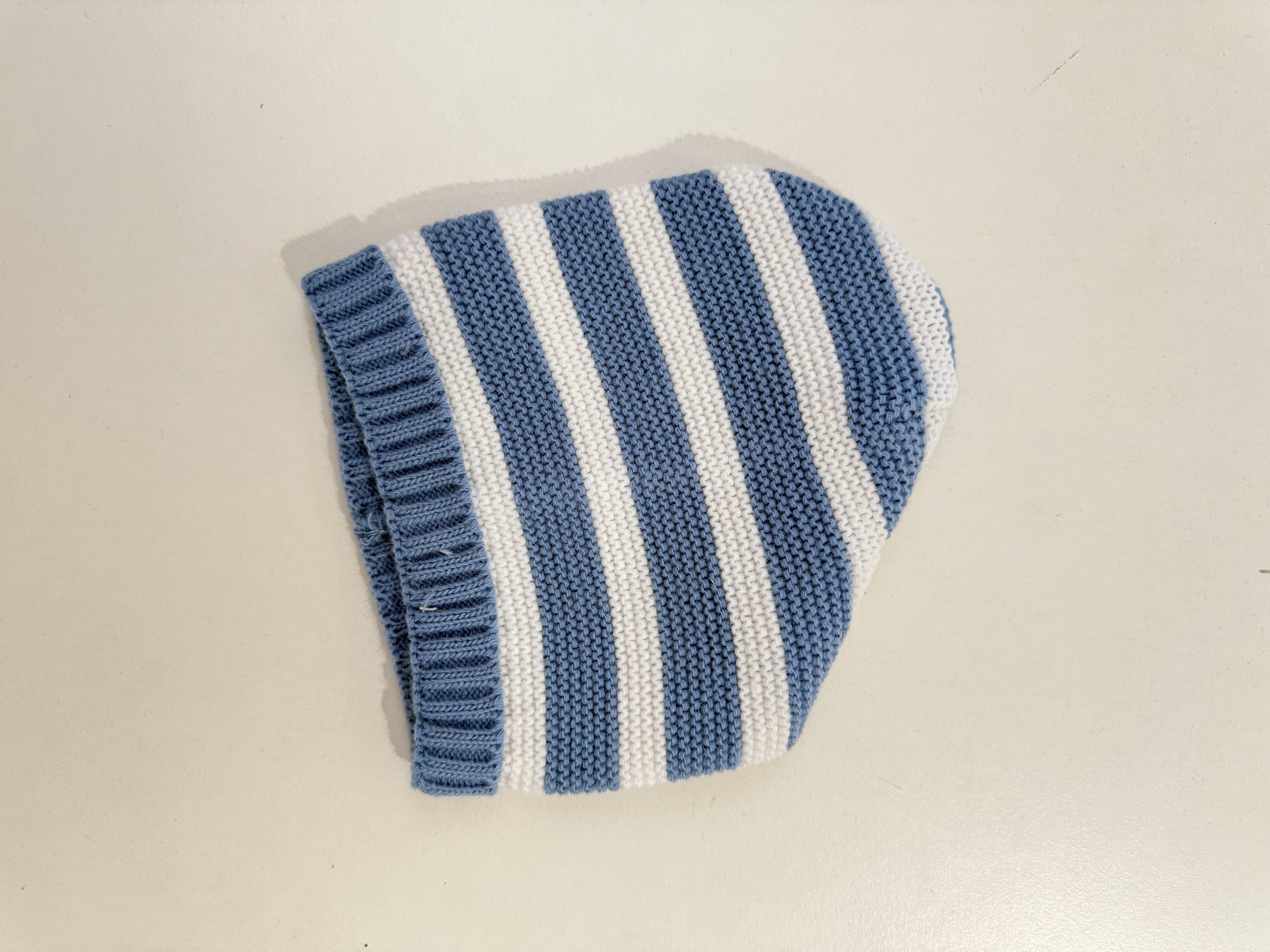 Bonnet tricot à rayures
