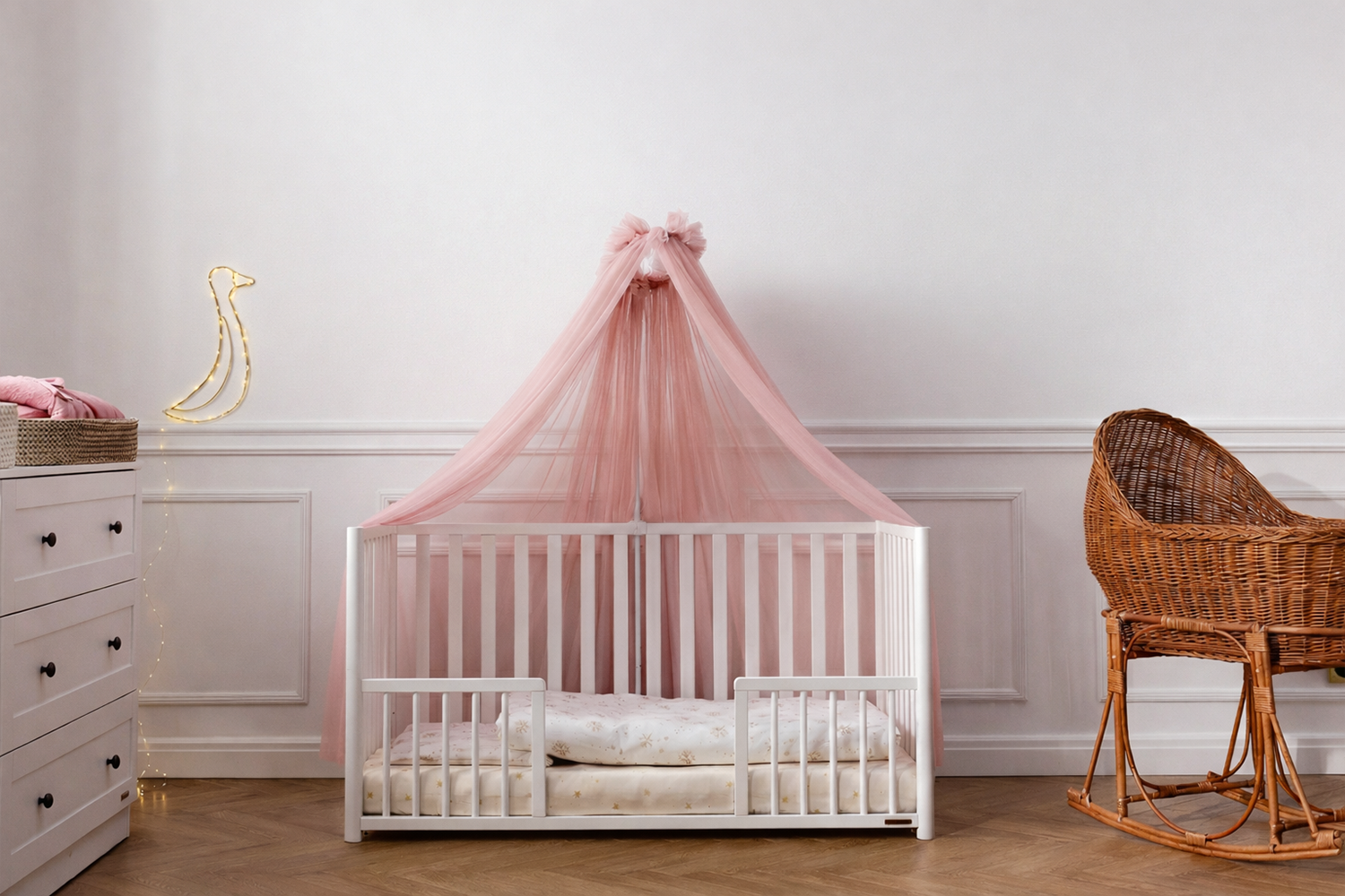 Lit bébé Mia 70x140 cm blanc